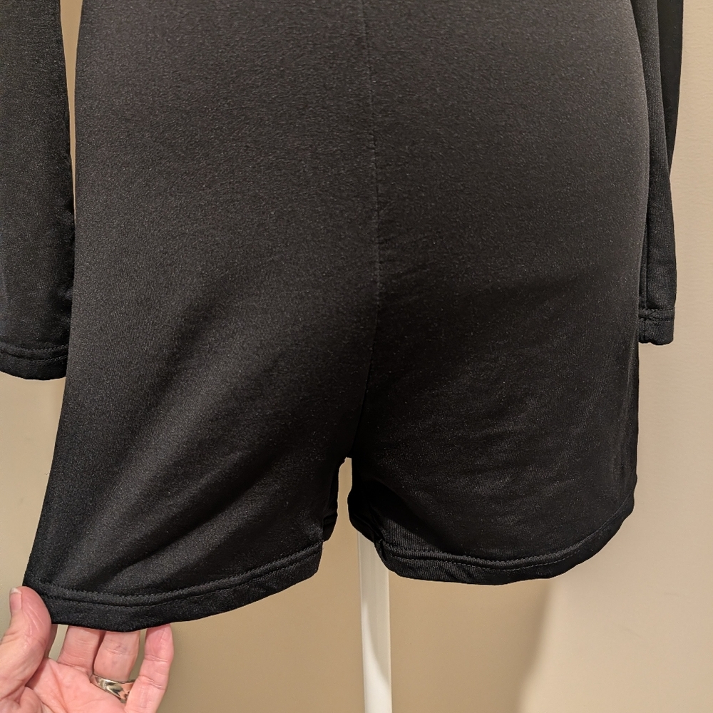 Black Lace-Up Micro short Romper - Picture 4 of 12